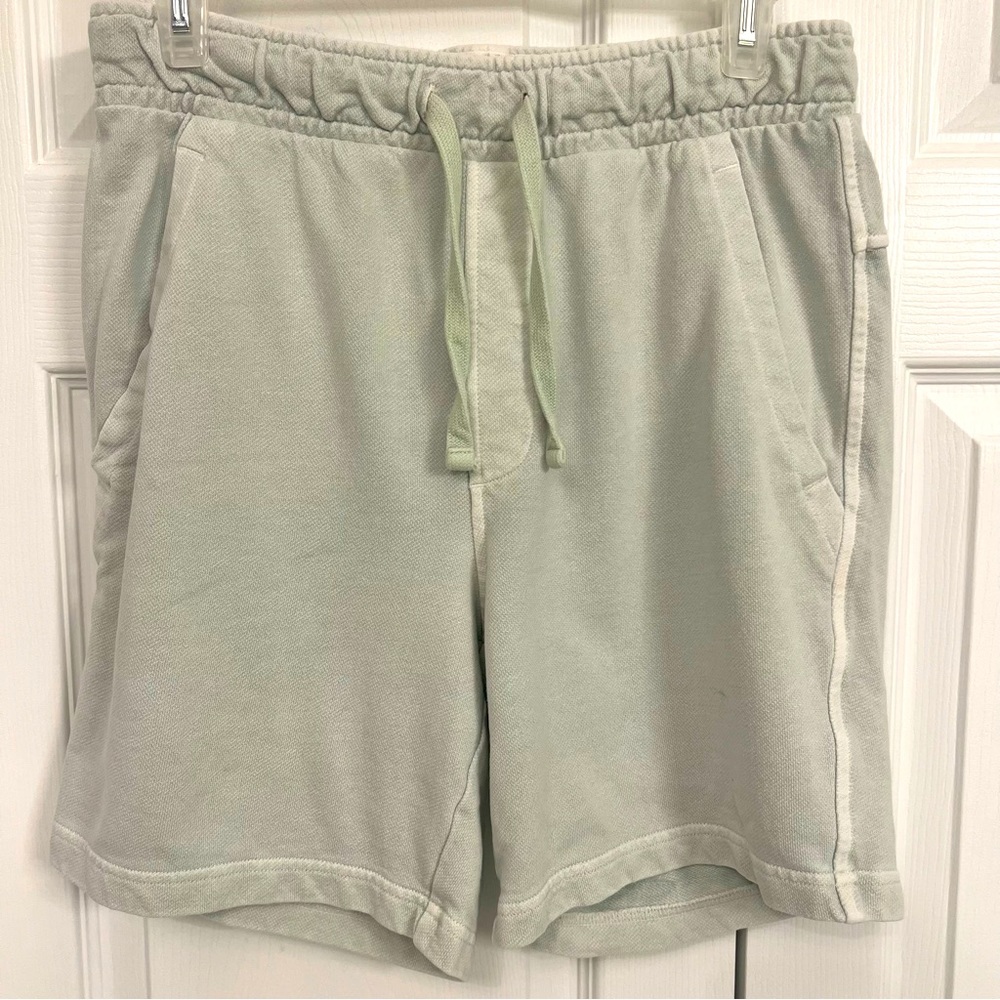 VRST men’s soft knit shorts size small